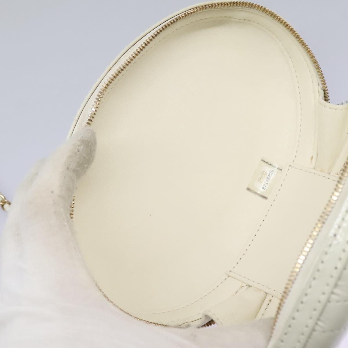 CHANEL V Stitch LA PAUSA Chain Shoulder Bag Leather White CC Auth bs23014SAV