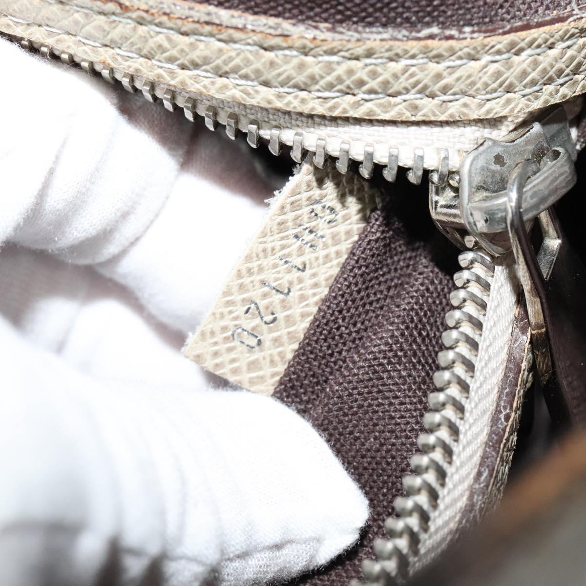 LOUIS VUITTON Taiga Milo Shoulder Bag Porer M32633 LV Auth bs24258