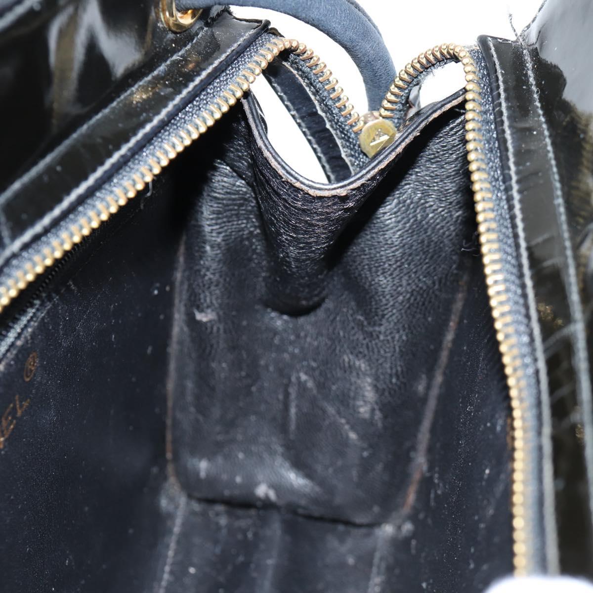 CHANEL V Stitch Shoulder Bag Enamel Black CC Auth bs25102