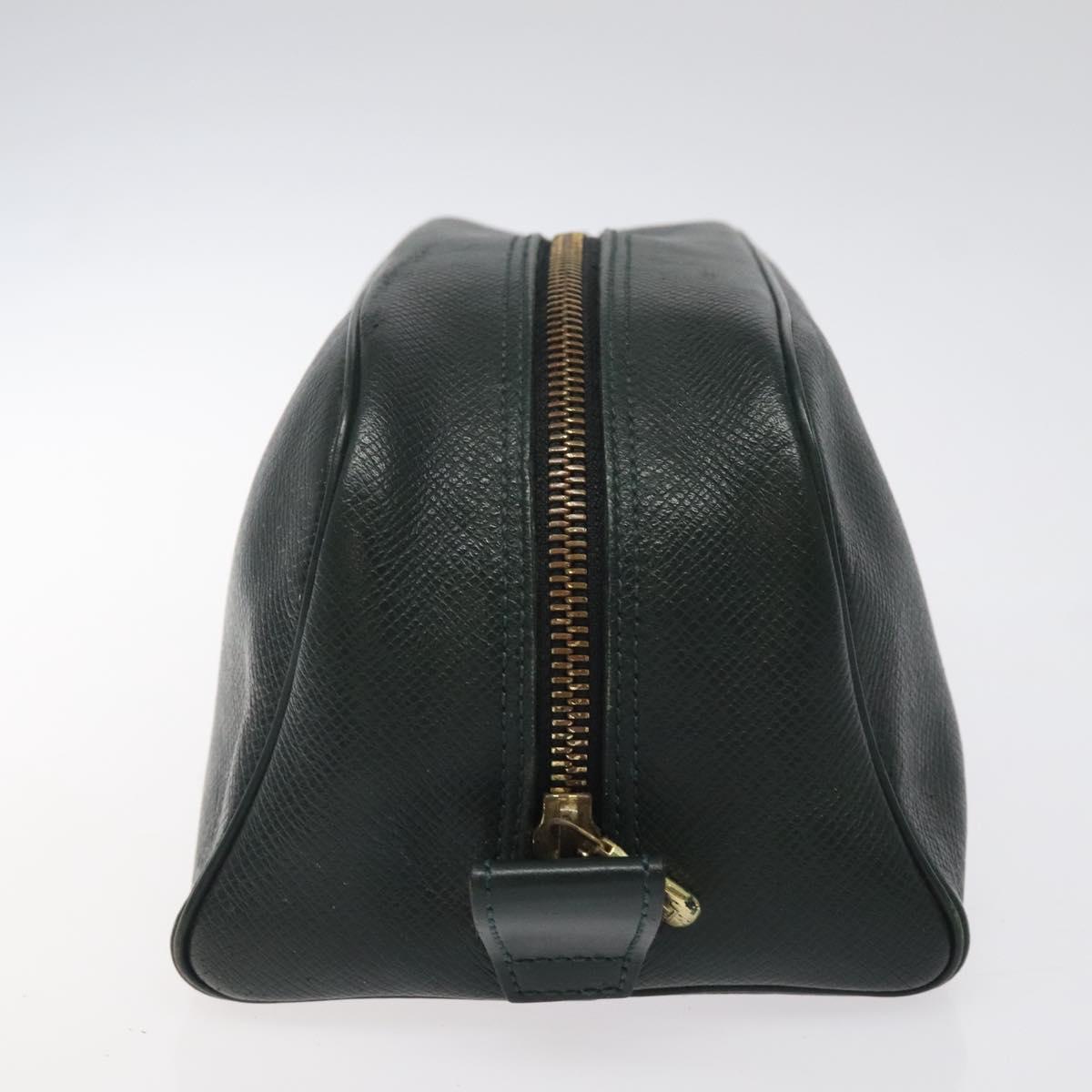 LOUIS VUITTON Taiga Trousse Toilette PM Clutch Bag Epicea M30224 LV Auth bs25175