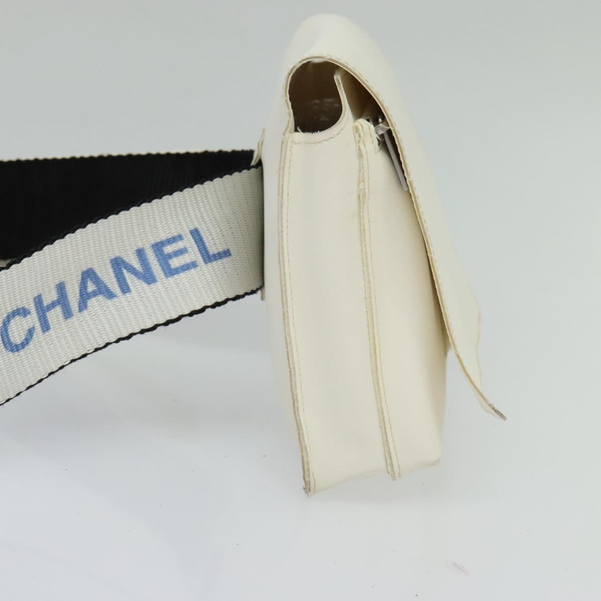 CHANEL Waist Bag Nylon White CC Auth bs25229