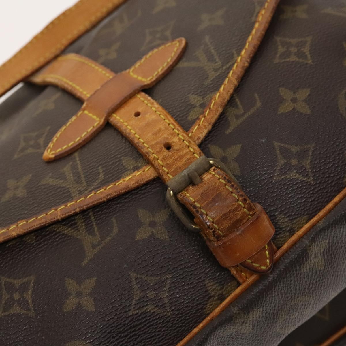 LOUIS VUITTON Monogram Saumur 30 Shoulder Bag M42256 LV Auth bs25355