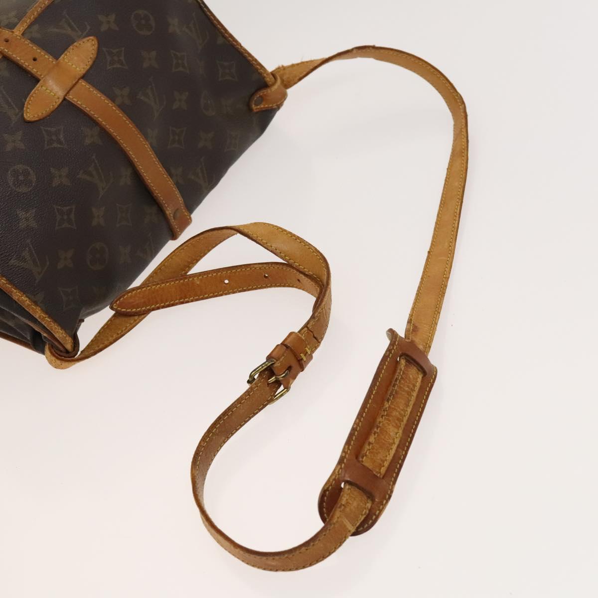 LOUIS VUITTON Monogram Saumur 30 Shoulder Bag M42256 LV Auth bs25355