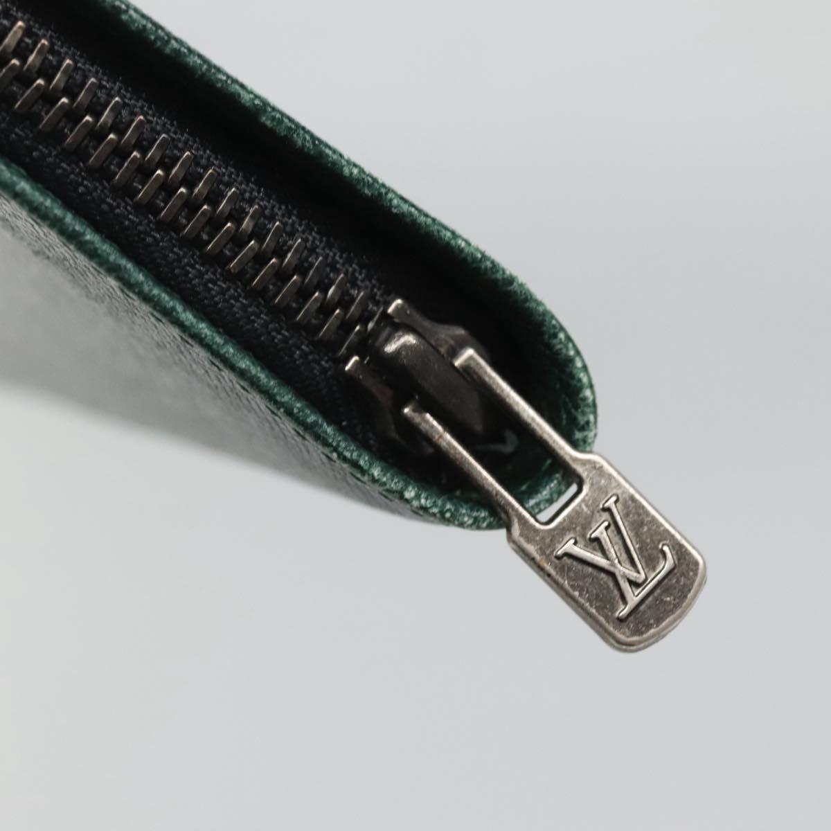 LOUIS VUITTON Taiga Travel Case Epicea LV Auth bs25360