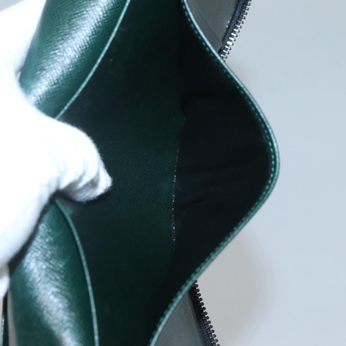 LOUIS VUITTON Taiga Travel Case Epicea LV Auth bs25360