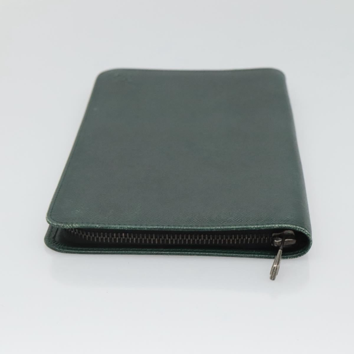 LOUIS VUITTON Taiga Travel Case Epicea LV Auth bs25360