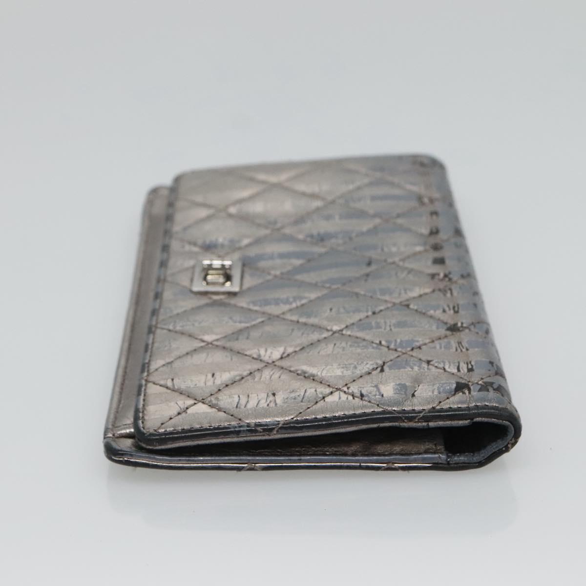 CHANEL 2.55 Matelasse Long Wallet Leather Silver CC Auth bs25537