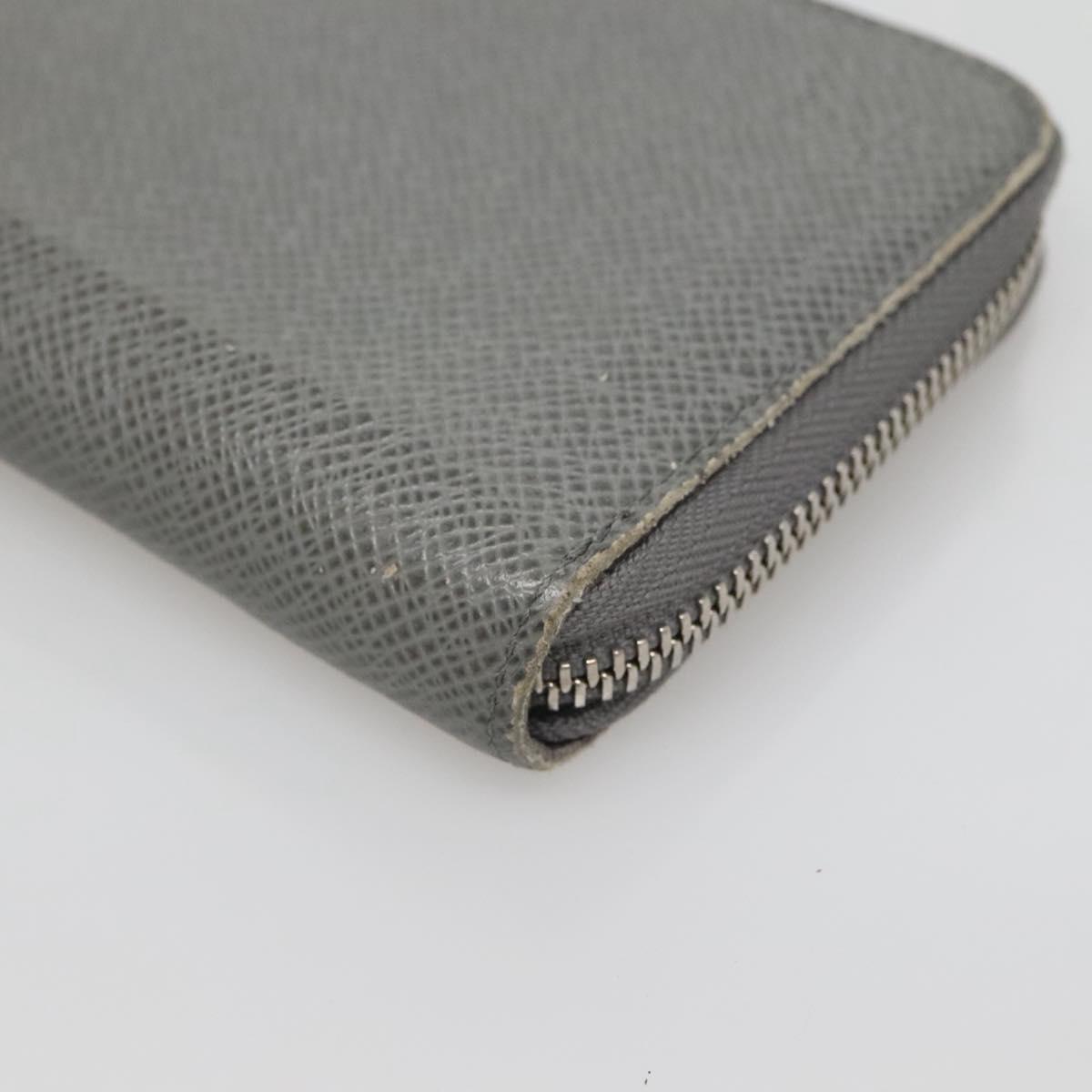 LOUIS VUITTON Taiga Zippy Wallet Vertical Gray Gracie M32601 LV Auth bs25700