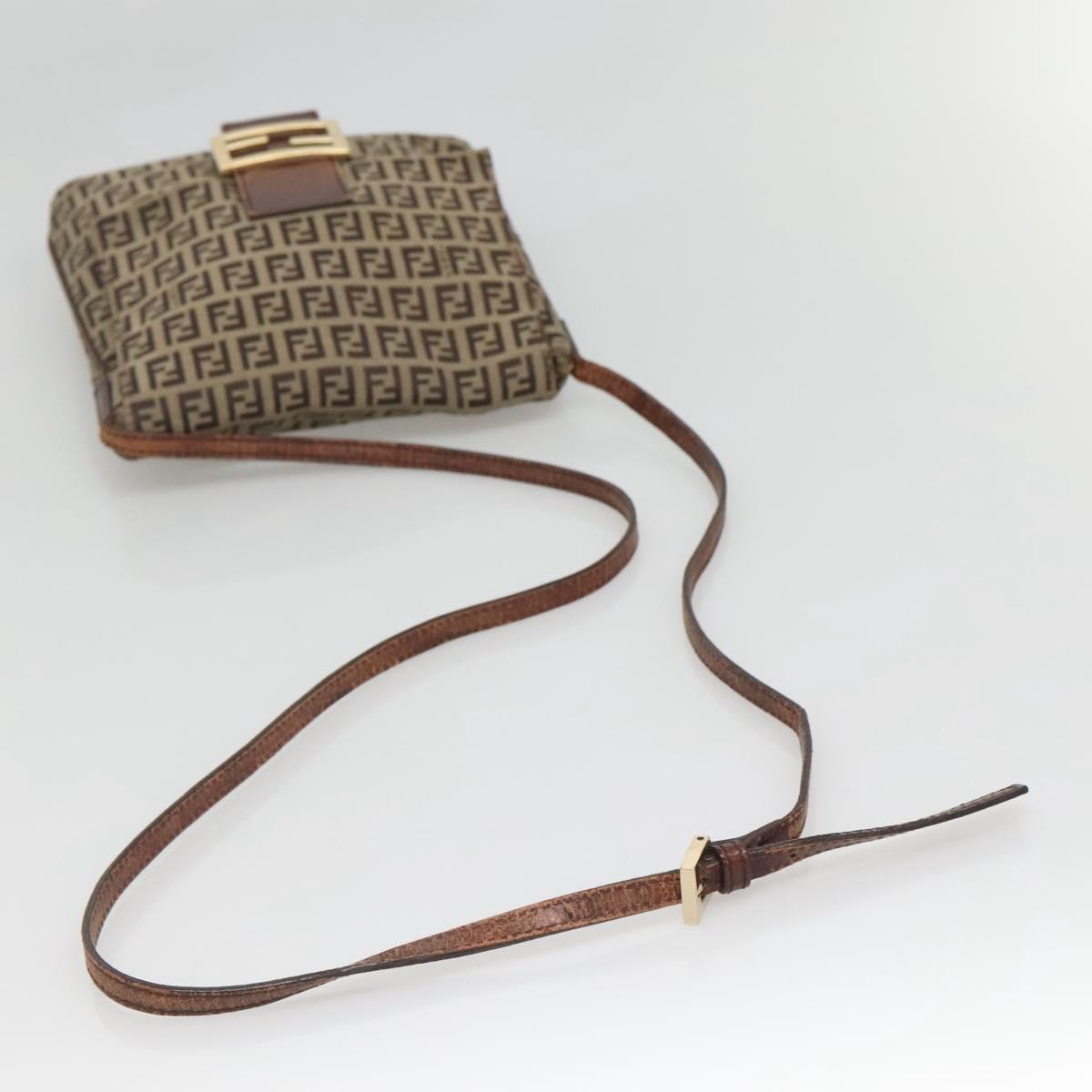 FENDI Zucchino Canvas Shoulder Bag Brown Black Auth bs25758
