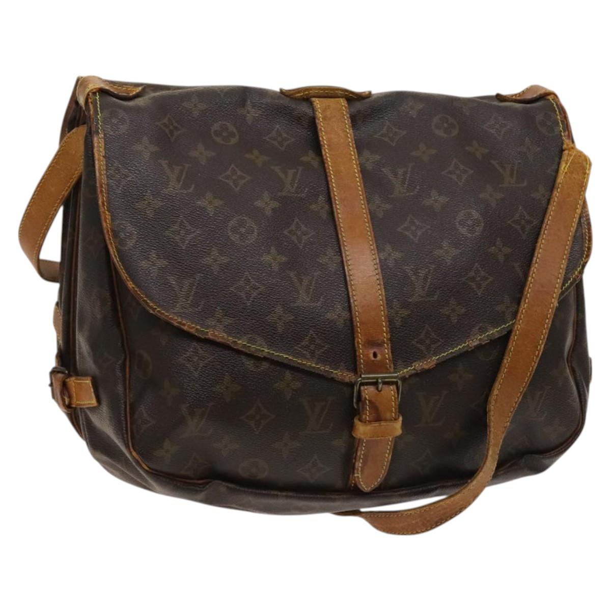LOUIS VUITTON Monogram Saumur 35 Shoulder Bag M42254 LV Auth bs25771