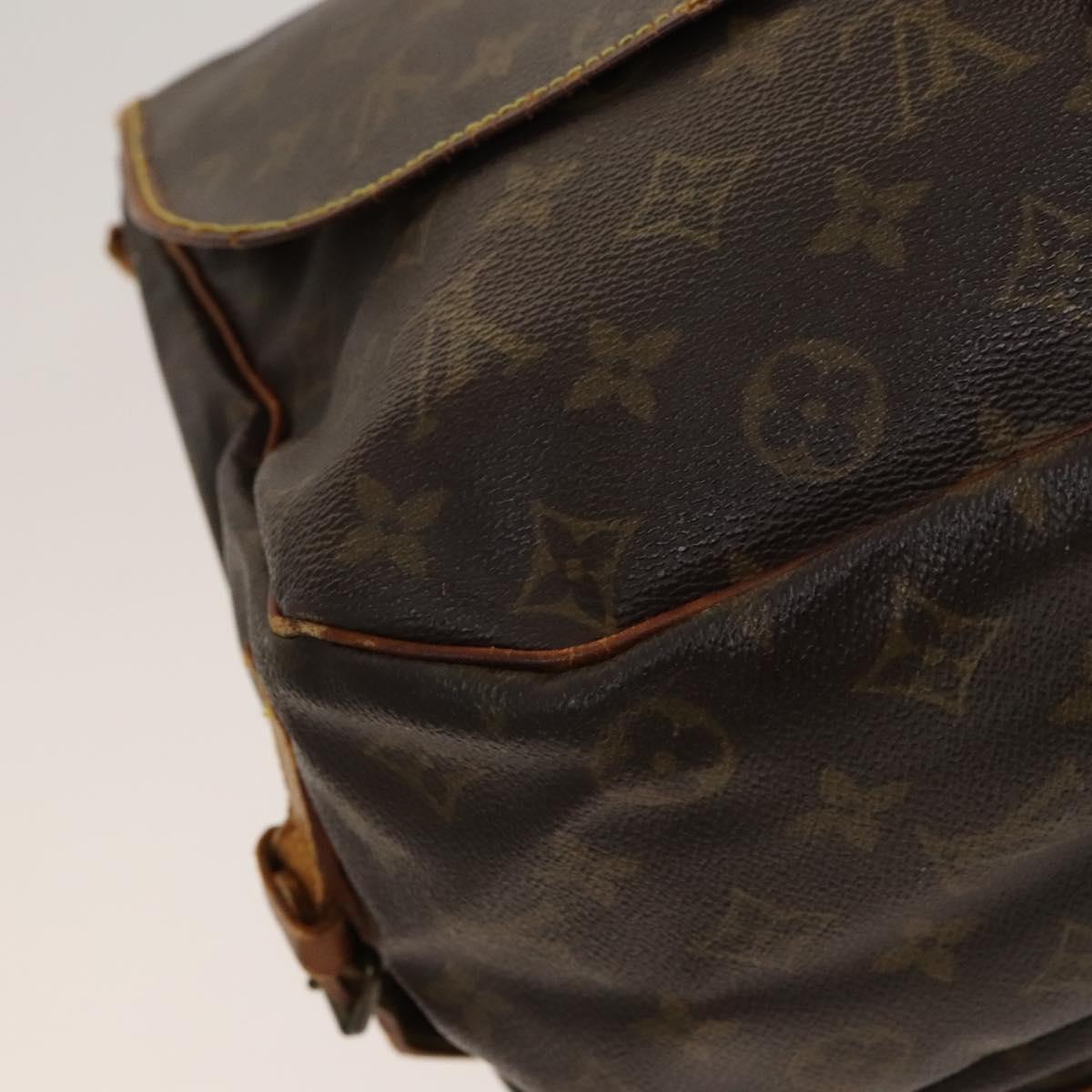LOUIS VUITTON Monogram Saumur 35 Shoulder Bag M42254 LV Auth bs25771