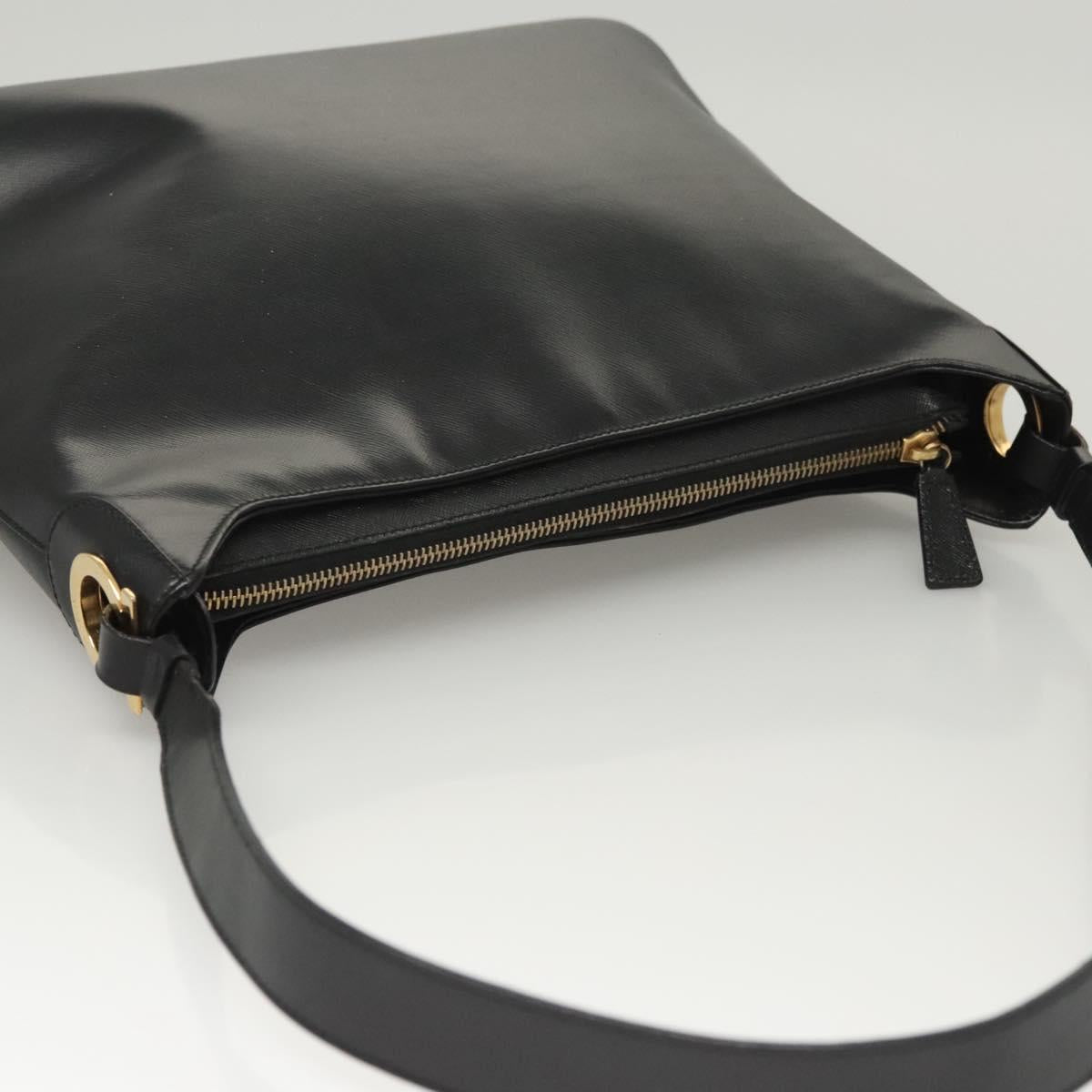 Salvatore Ferragamo Shoulder Bag Leather Black Gold Auth bs26401