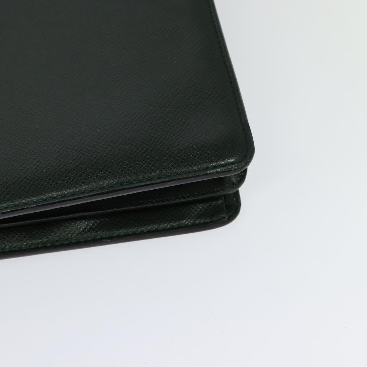 LOUIS VUITTON Taiga Robusto 2 Hand Bag Epicea M3104P LV Auth bs26831