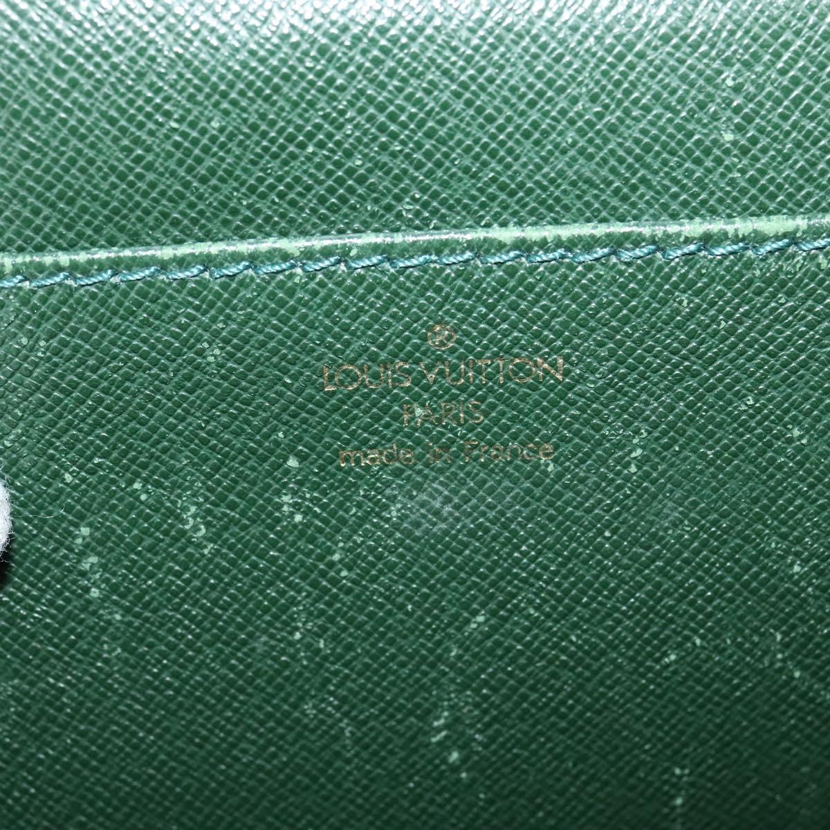 LOUIS VUITTON Taiga Robusto 2 Hand Bag Epicea M3104P LV Auth bs26831