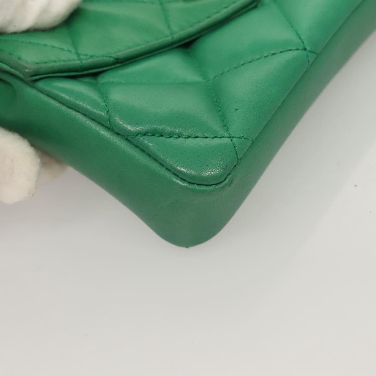 CHANEL Matelasse Waist bag Lamb Skin Red Gold Green CC Auth bs26866