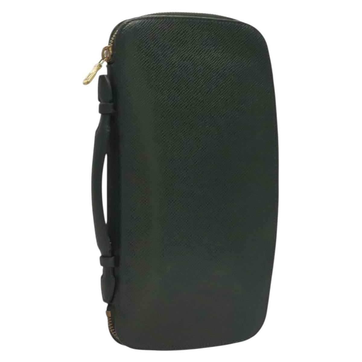 LOUIS VUITTON Taiga Organizer Atholl Travel Case Epicea M30654 LV Auth bs27155