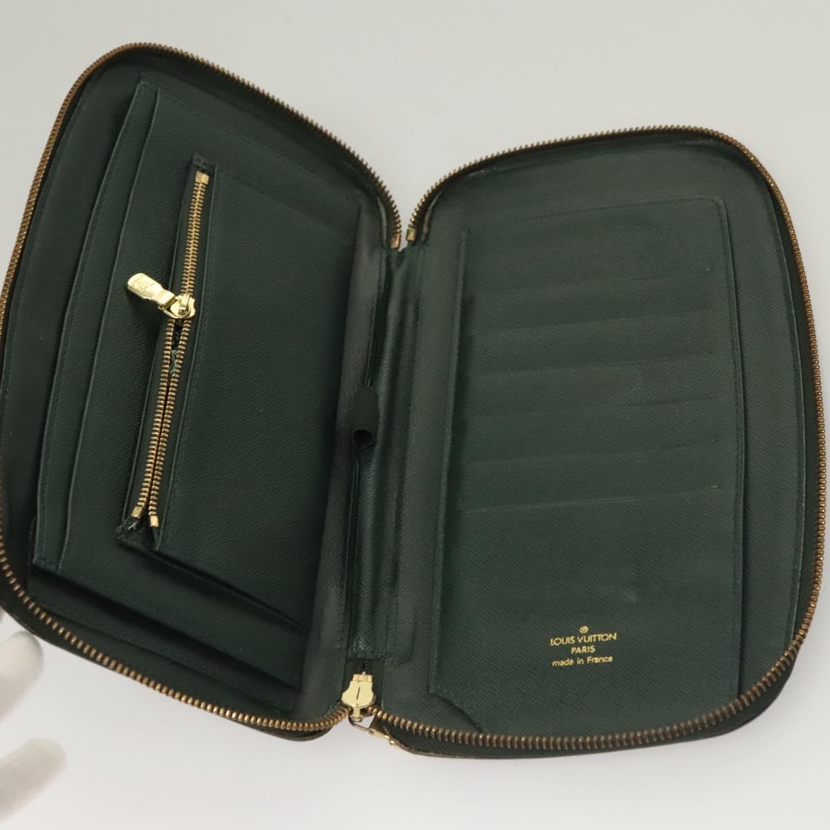 LOUIS VUITTON Taiga Organizer Atholl Travel Case Epicea M30654 LV Auth bs27155