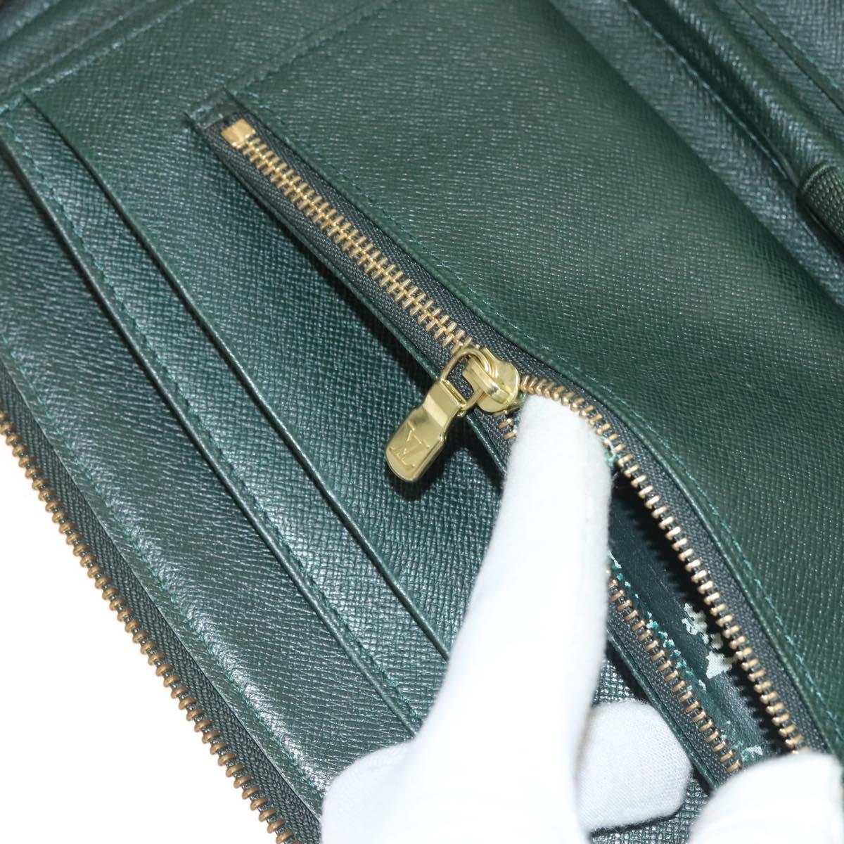 LOUIS VUITTON Taiga Organizer Atholl Travel Case Epicea M30654 LV Auth bs27155