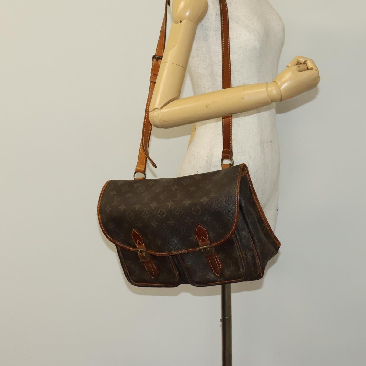 LOUIS VUITTON Monogram Gibeciere GM Shoulder Bag M42246 LV Auth bs27446