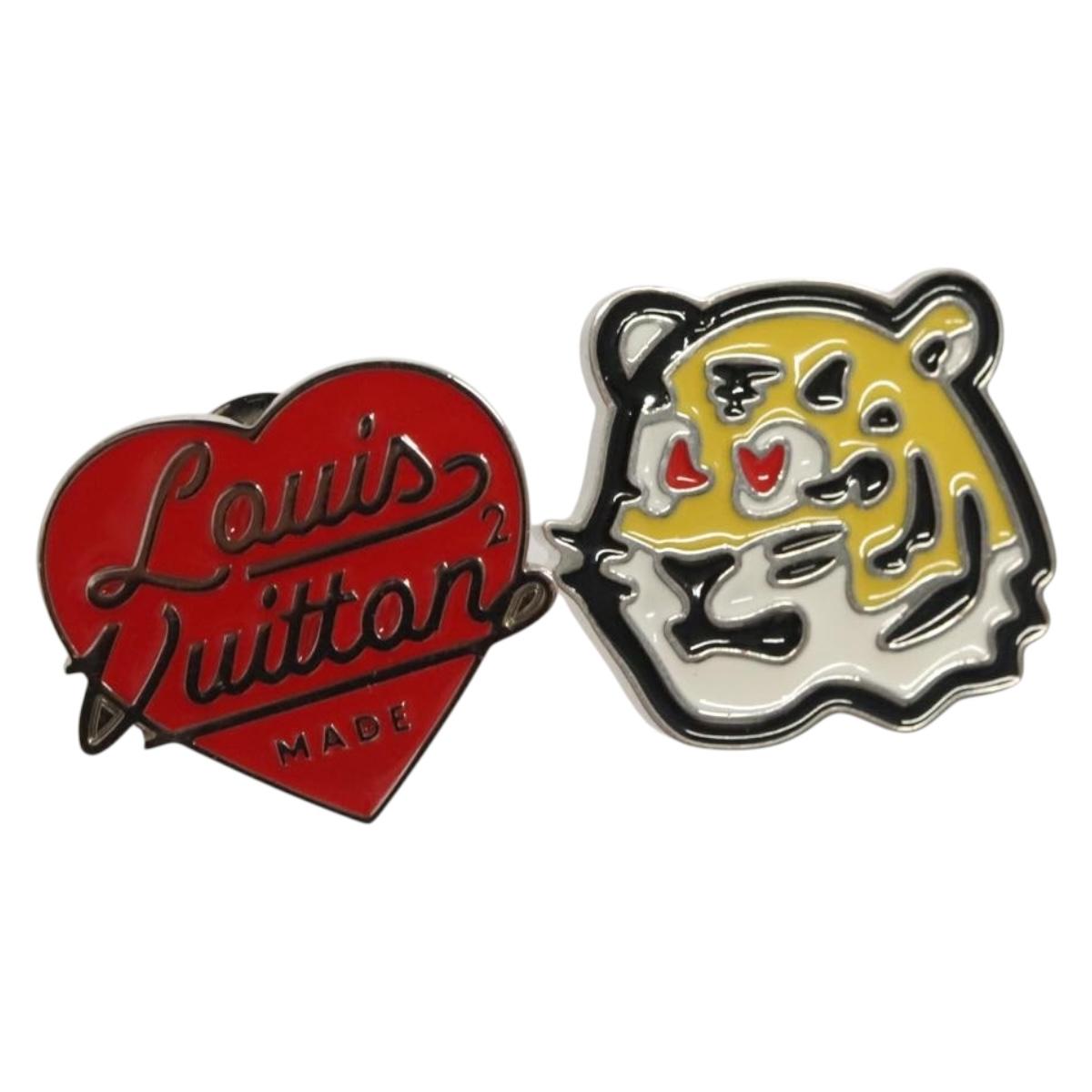 LOUIS VUITTON HUMAN MADE Lab Pin Batch Metal 2Set Tone MP3232 Auth bs27876