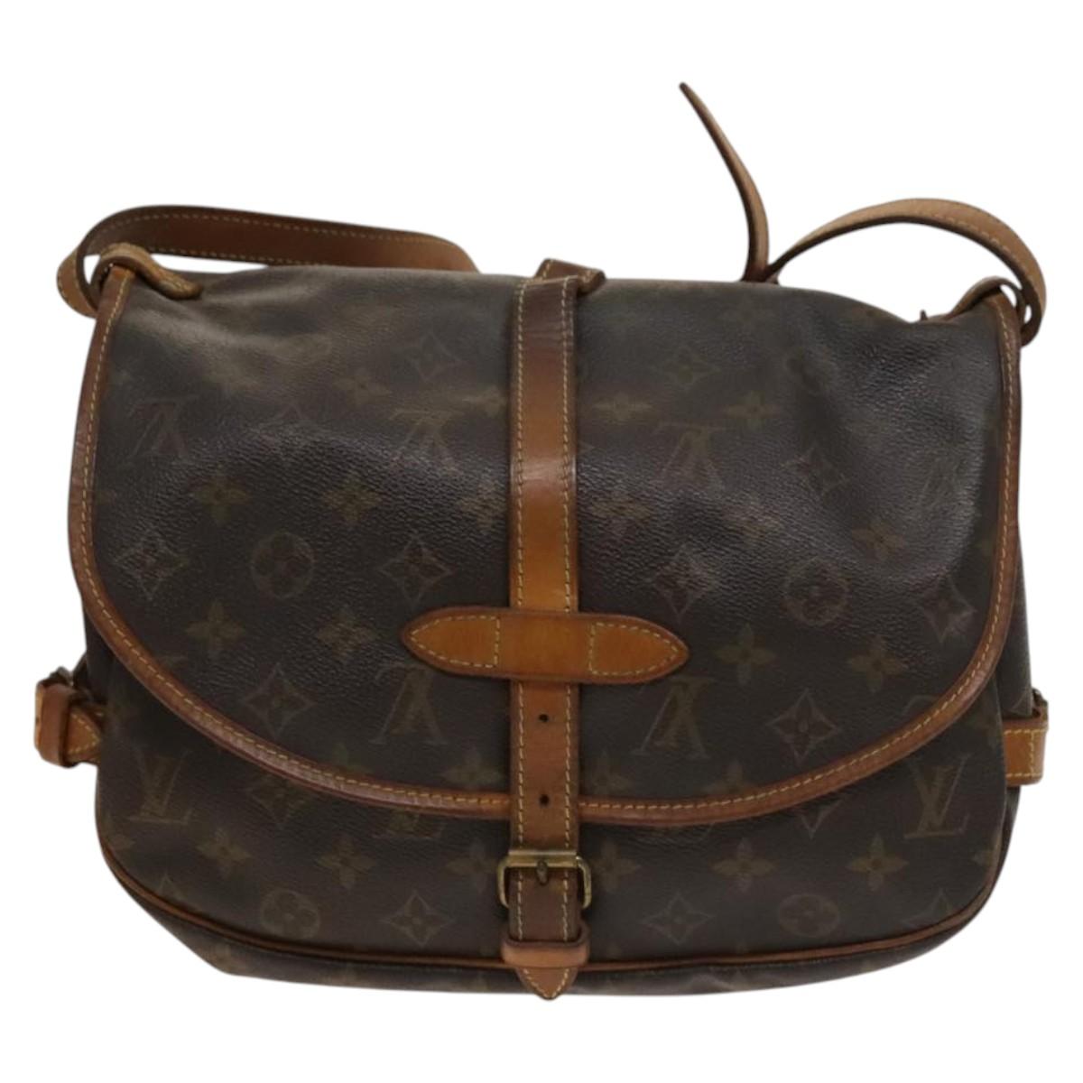 LOUIS VUITTON Monogram Saumur 30 Shoulder Bag M42256 LV Auth bs28187