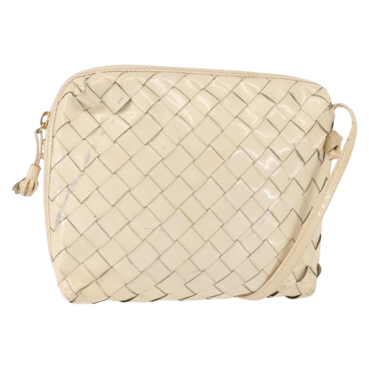 BOTTEGA VENETA INTRECCIATO Shoulder Bag Patent leather Beige Gold Auth bs29095