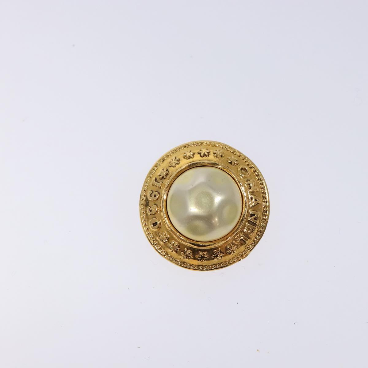 CHANEL Earring metal Gold CC Auth bs29160