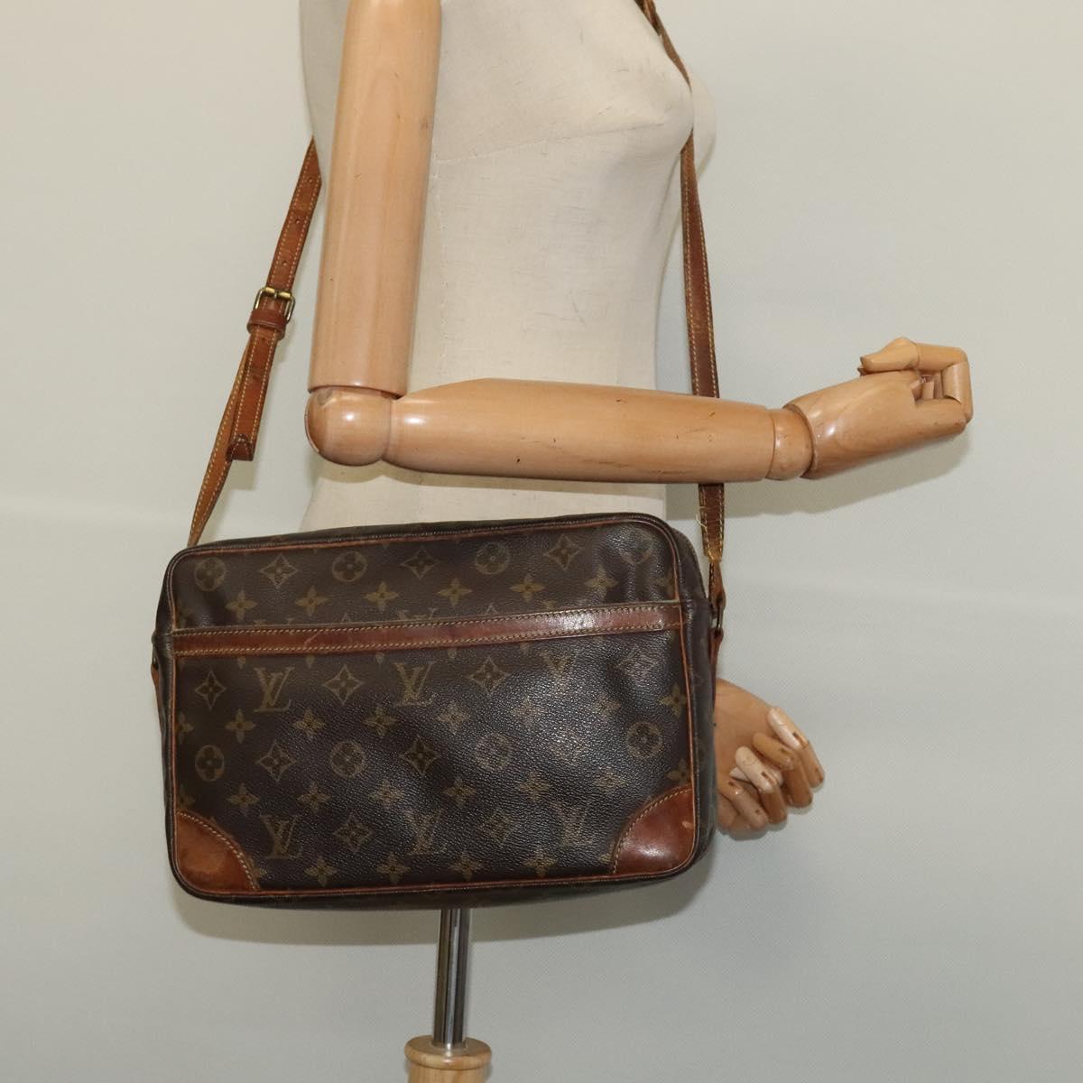 LOUIS VUITTON Monogram Trocadero 30 Shoulder Bag M51272 LV Auth bs29239