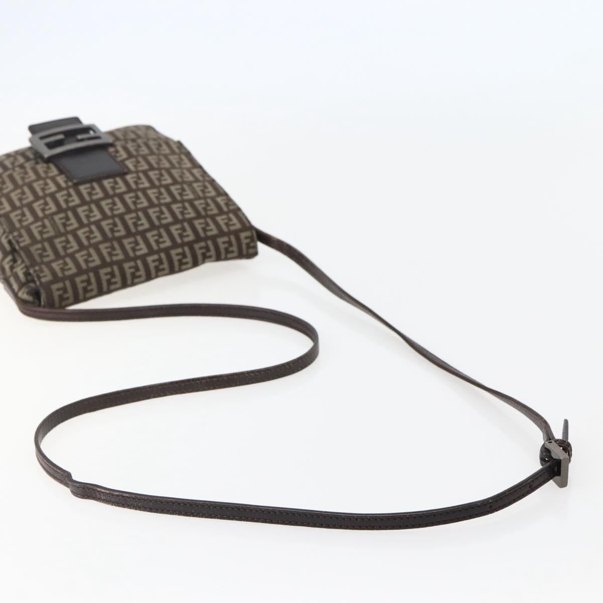 FENDI Zucchino Canvas Shoulder Bag Brown Auth bs29399