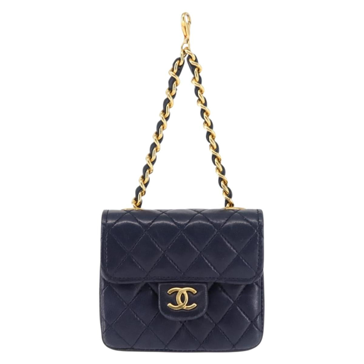 CHANEL Mini Mini Matelasse Chain Pouch Lamb Skin Navy Gold CC Auth bs29409