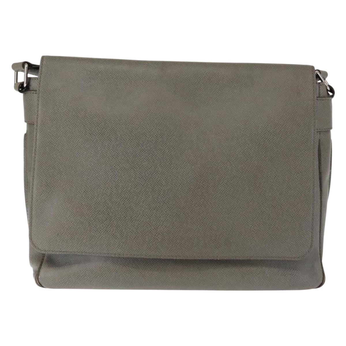 LOUIS VUITTON Taiga Leather Roman GM Shoulder Bag Gracie M32626 LV Auth bs29523