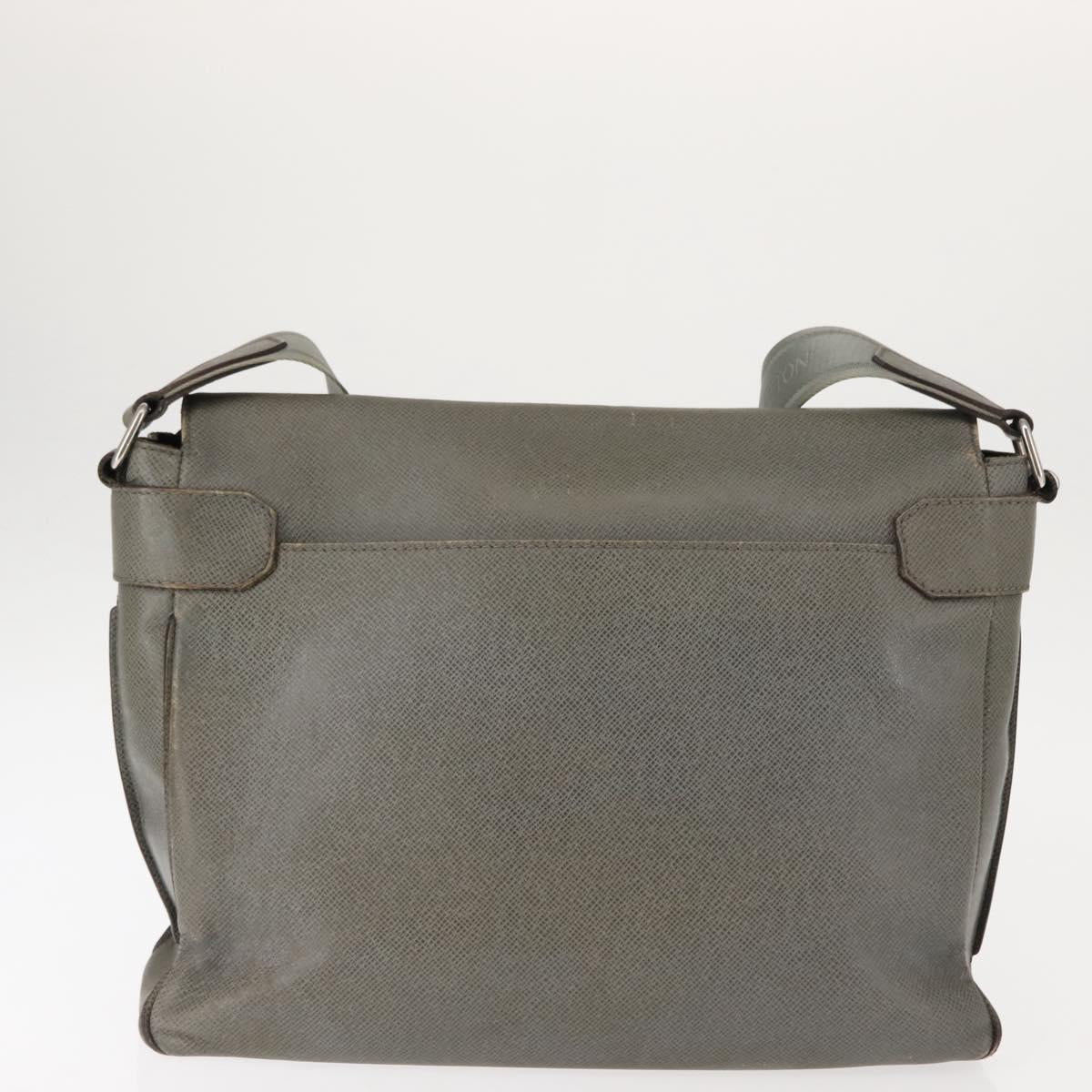LOUIS VUITTON Taiga Leather Roman GM Shoulder Bag Gracie M32626 LV Auth bs29523