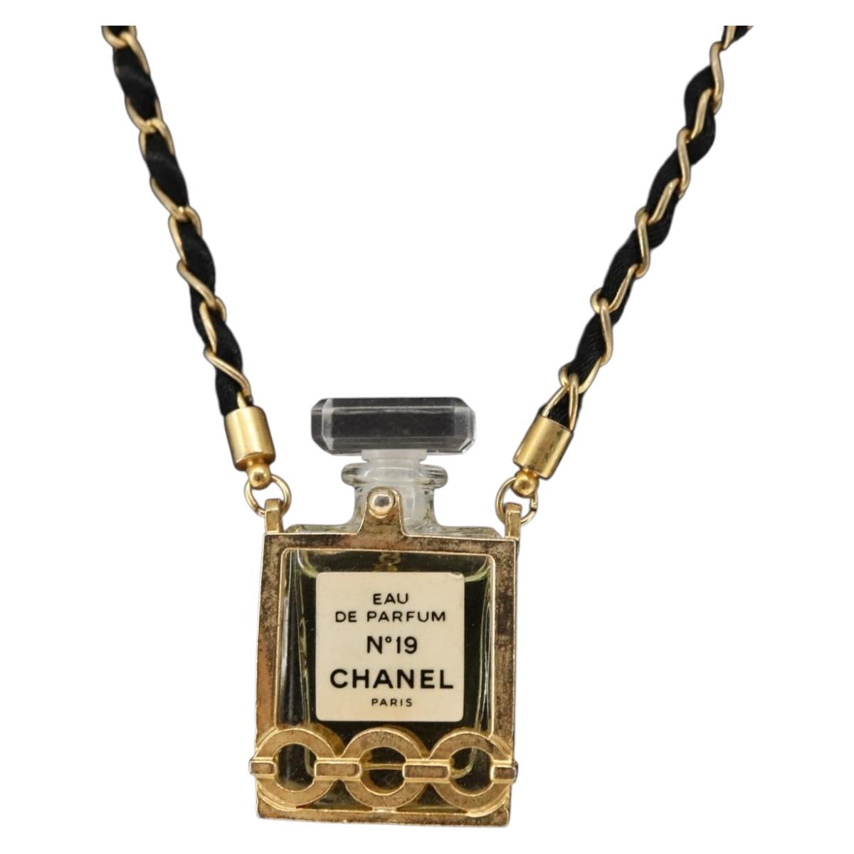 CHANEL Perfume No. 19 Necklace metal Gold CC Auth bs29546