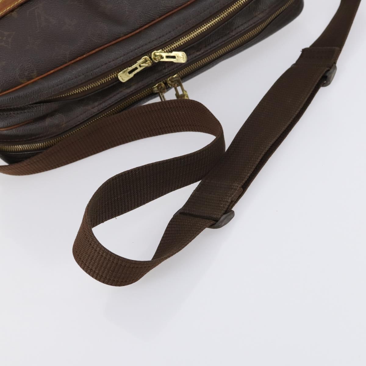 LOUIS VUITTON Monogram Reporter GM Shoulder Bag M45252 LV Auth bs29567