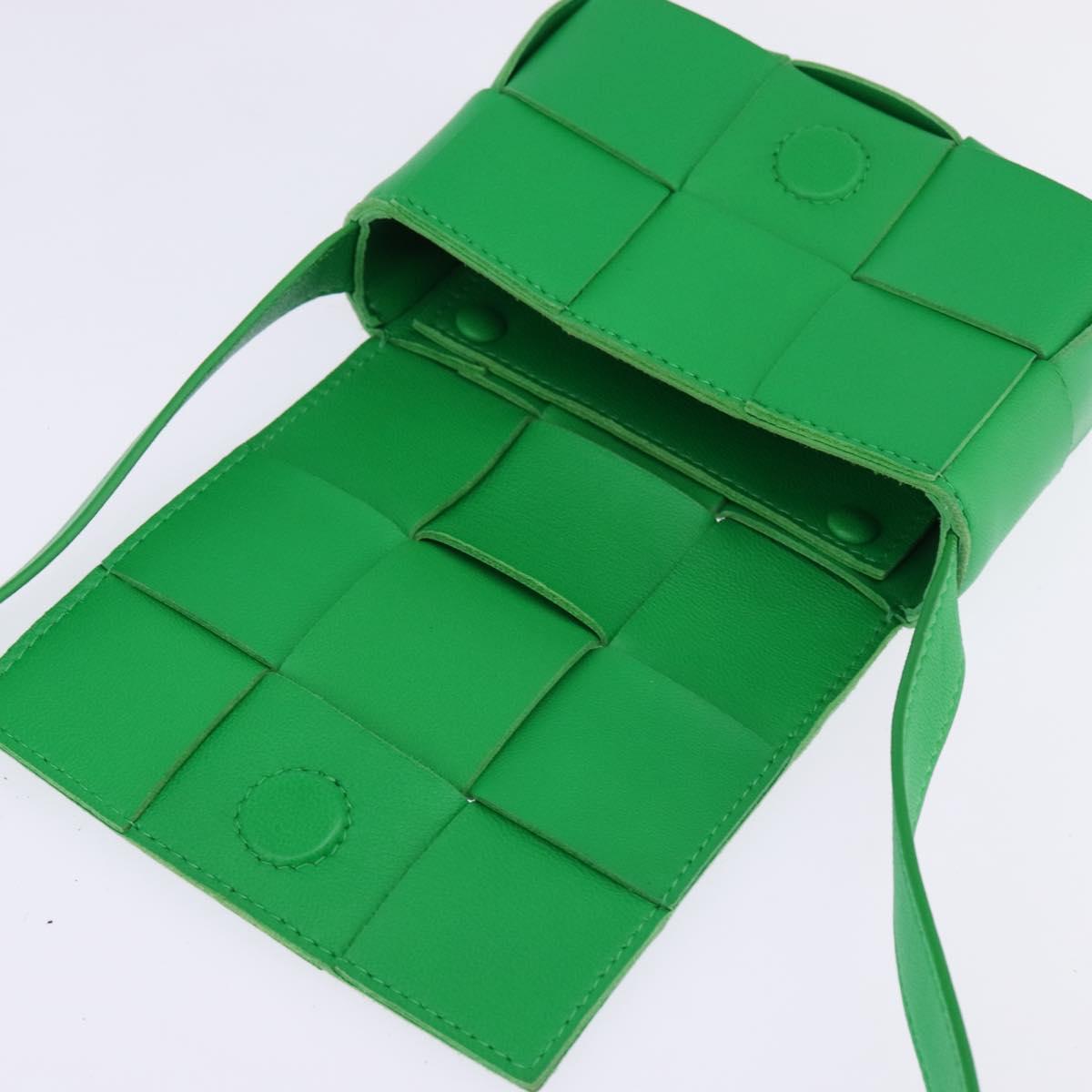 BOTTEGA VENETA MAXI INTRECCIATO candy Cassette Bag Leather Green Auth bs29580