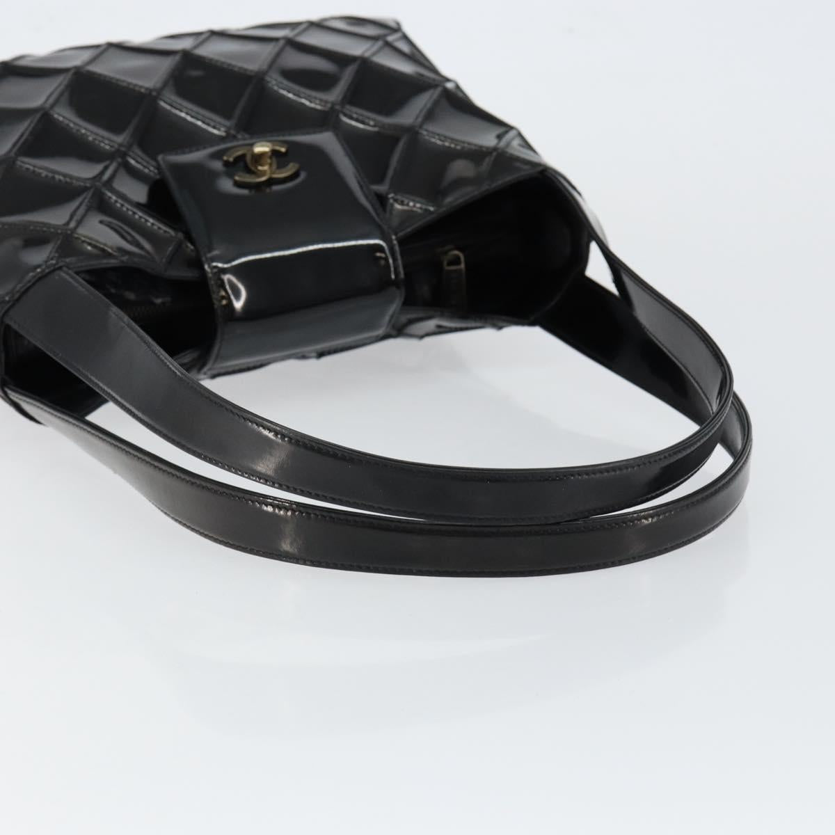 CHANEL Bicolore Shoulder Bag Patent leather Black CC Auth bs29817