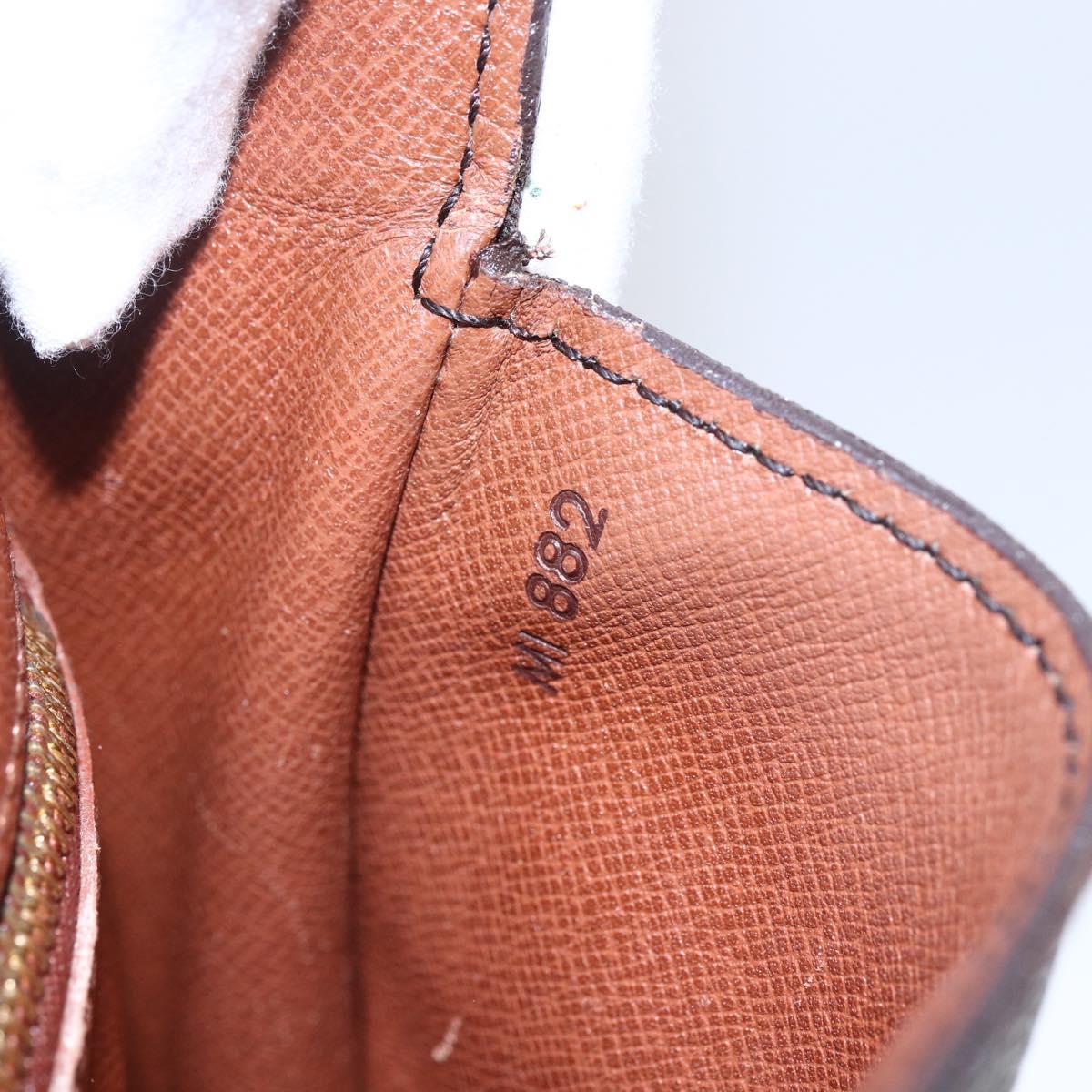 LOUIS VUITTON Monogram Saint Cloud MM Shoulder Bag M51243 LV Auth bs29823