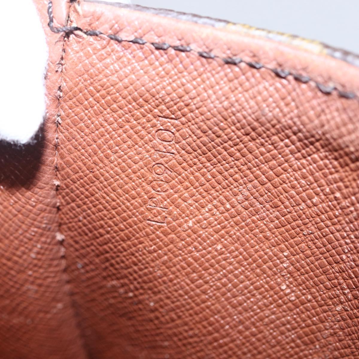 LOUIS VUITTON Monogram Saint Cloud MM Shoulder Bag M51243 LV Auth bs29824