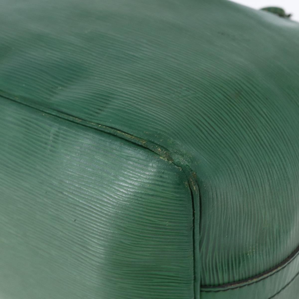 LOUIS VUITTON Epi Petit Noe Shoulder Bag Green M44104 LV Auth bs29867