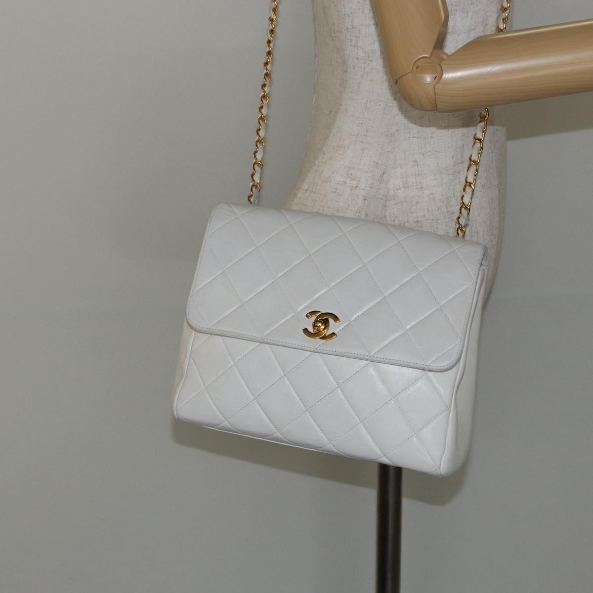 CHANEL Matelasse Chain Shoulder Bag Lamb Skin White Gold CC Auth bs29933