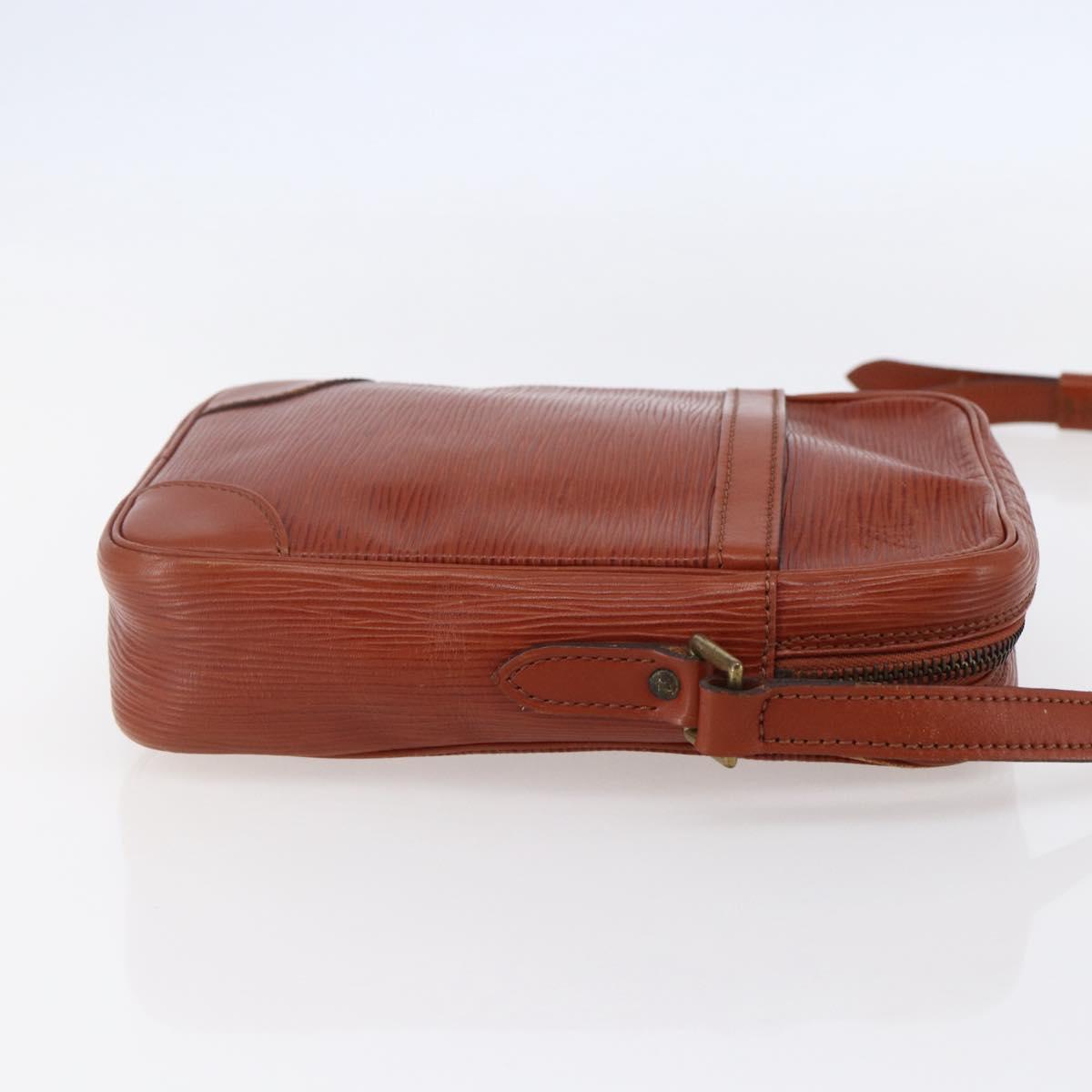 LOUIS VUITTON Epi Danube Shoulder Bag Brown M51694 LV Auth bs30146