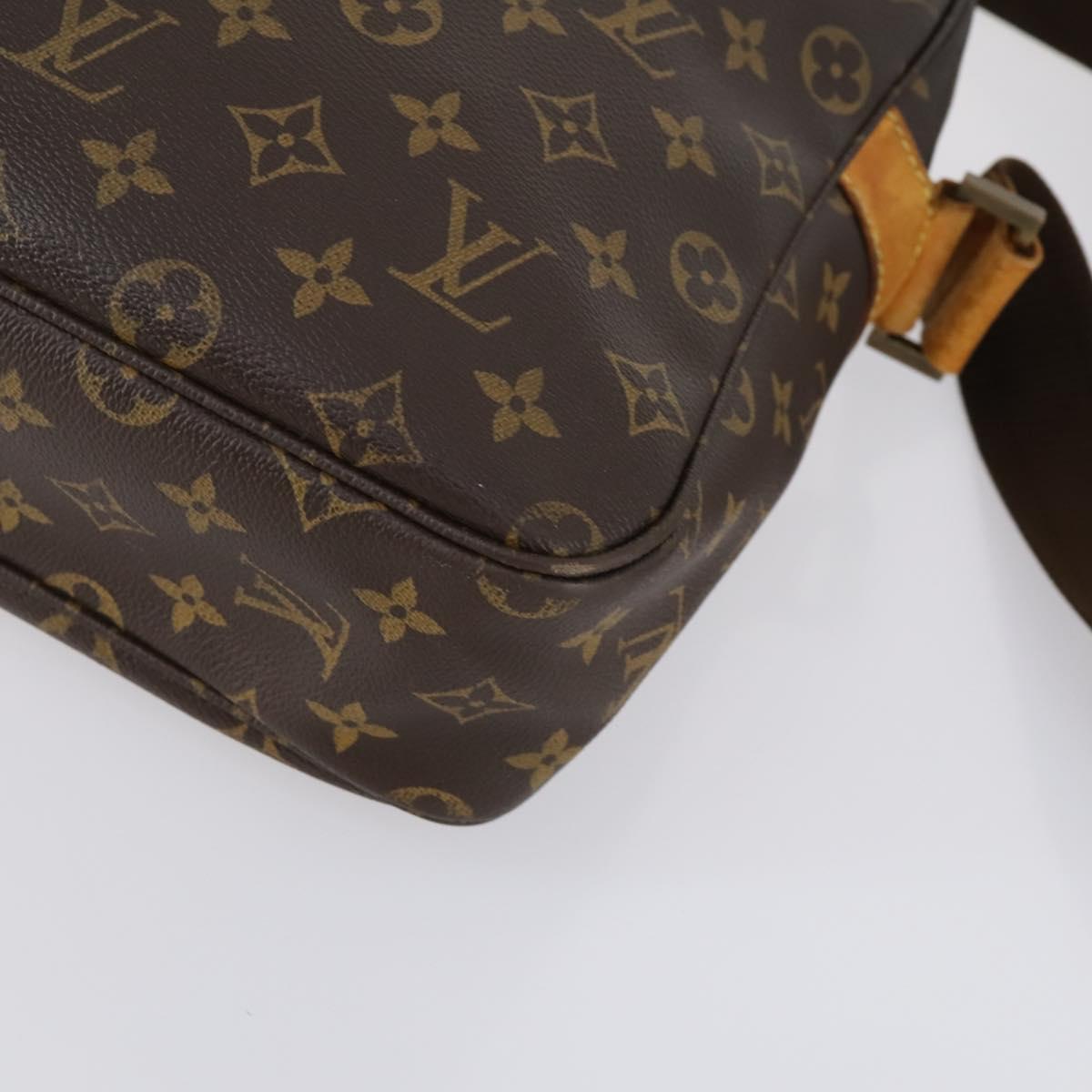 LOUIS VUITTON Monogram Sac Bosphore Hand Bag M40043 LV Auth bs30173