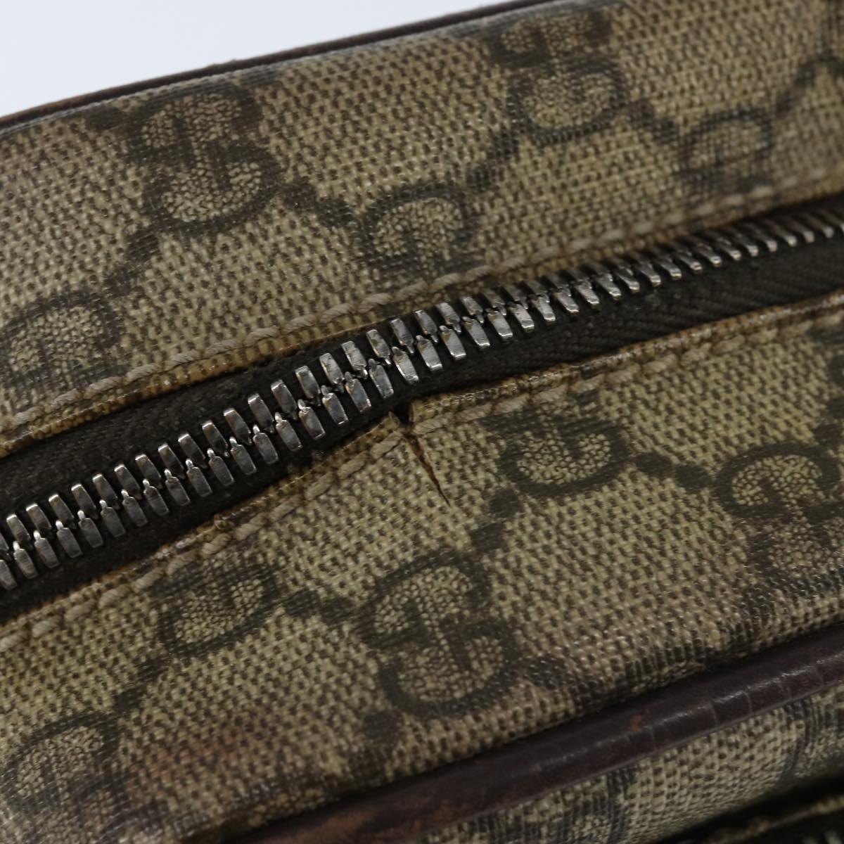GUCCI GG Supreme Shoulder Bag PVC Brown Silver Auth bs30401