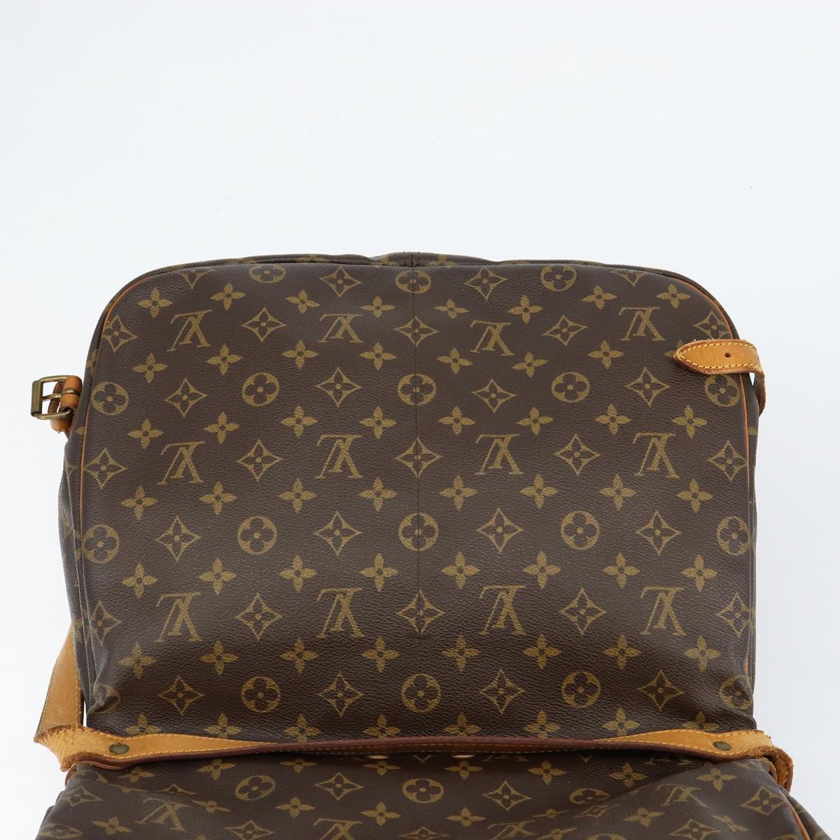 LOUIS VUITTON Monogram Saumur 35 Shoulder Bag M42254 LV Auth bs30448