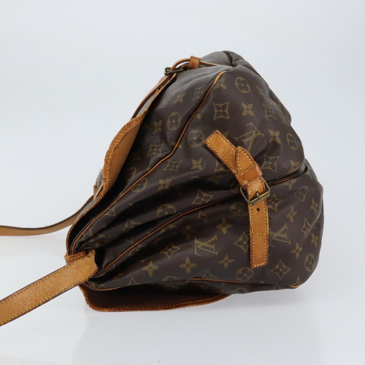 LOUIS VUITTON Monogram Saumur 35 Shoulder Bag M42254 LV Auth bs30448