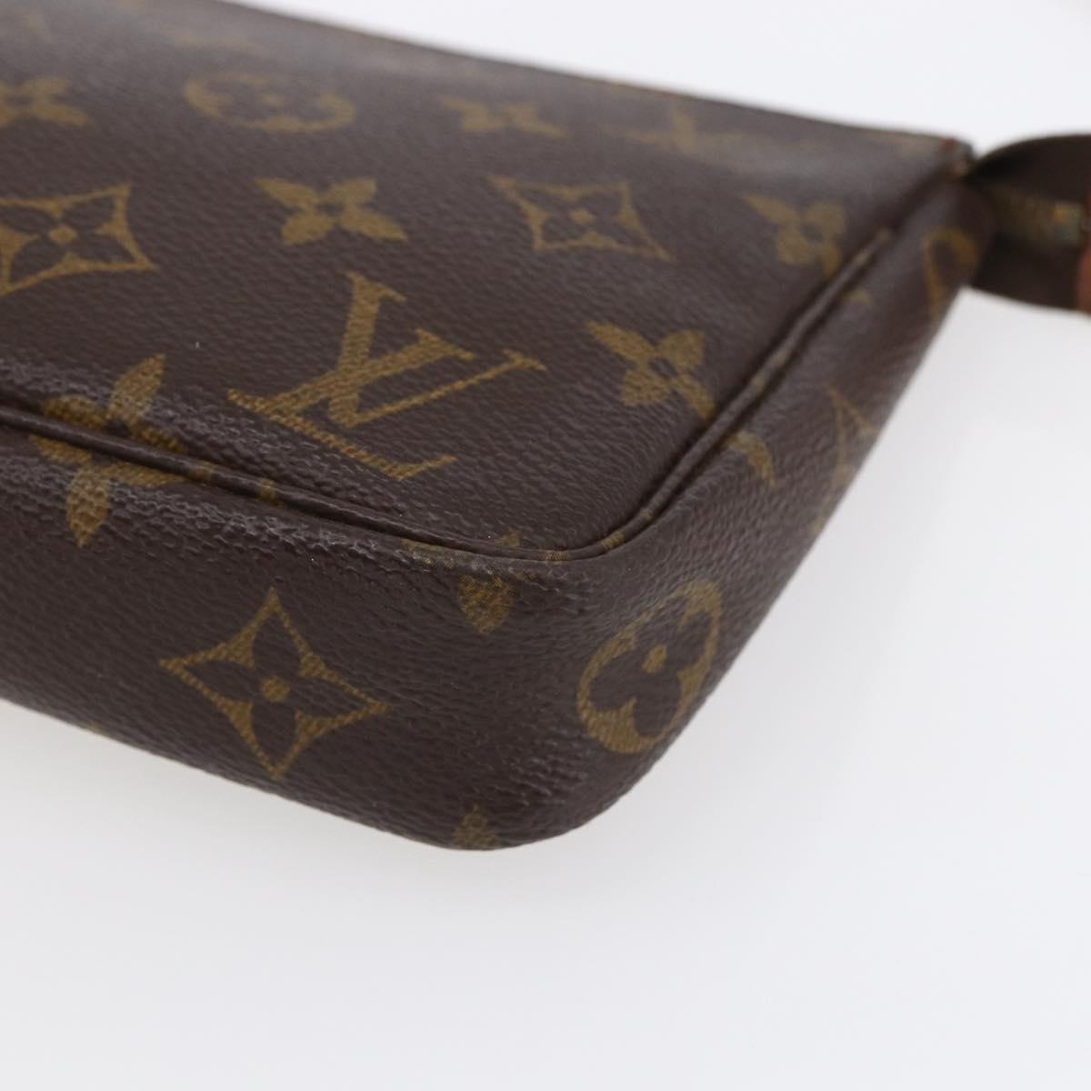 LOUIS VUITTON Monogram Pochette Accessoires Pouch M51980 LV Auth bs30614