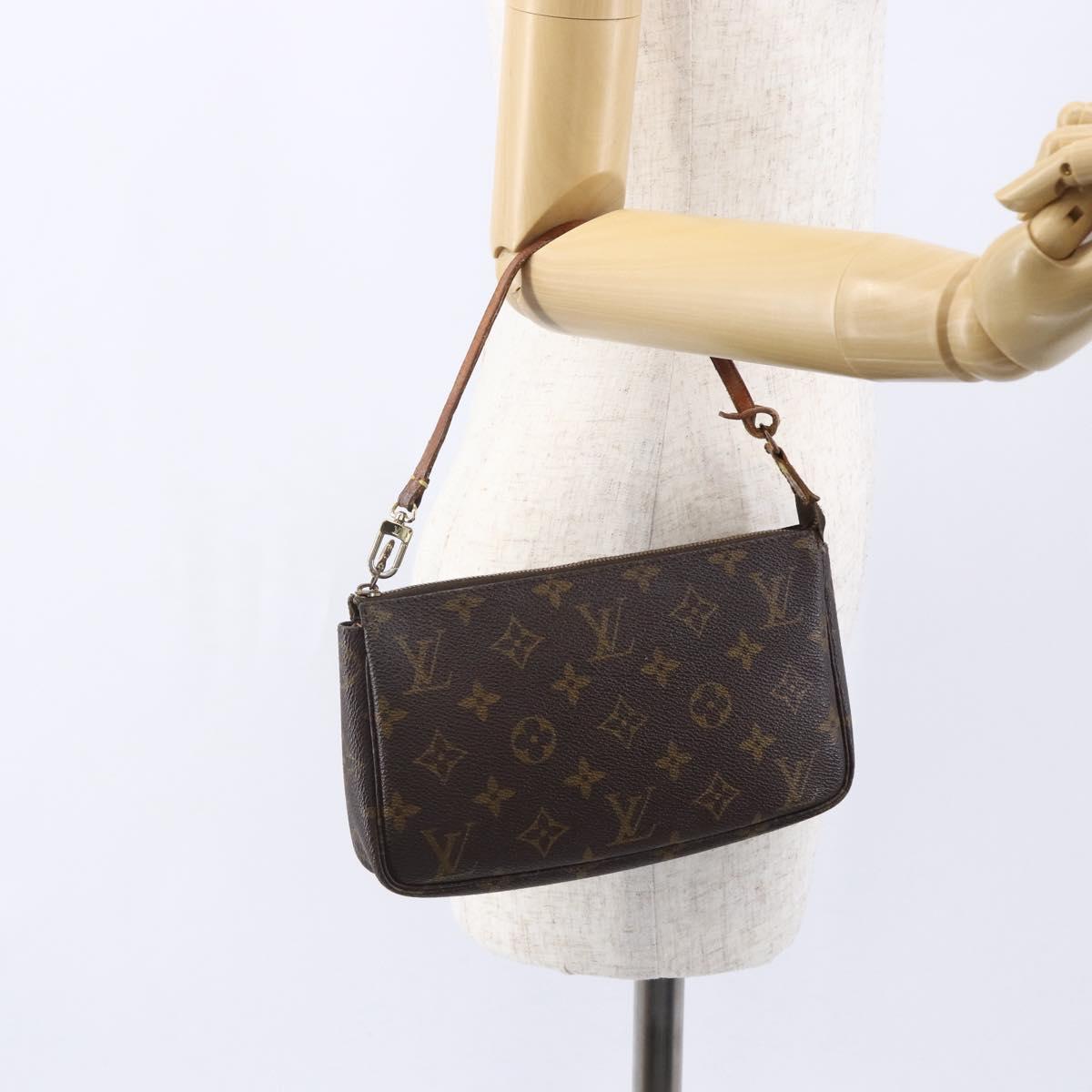 LOUIS VUITTON Monogram Pochette Accessoires Pouch M51980 LV Auth bs30614