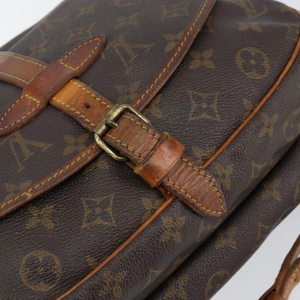 LOUIS VUITTON Monogram Saumur 30 Shoulder Bag M42256 LV Auth bs30833