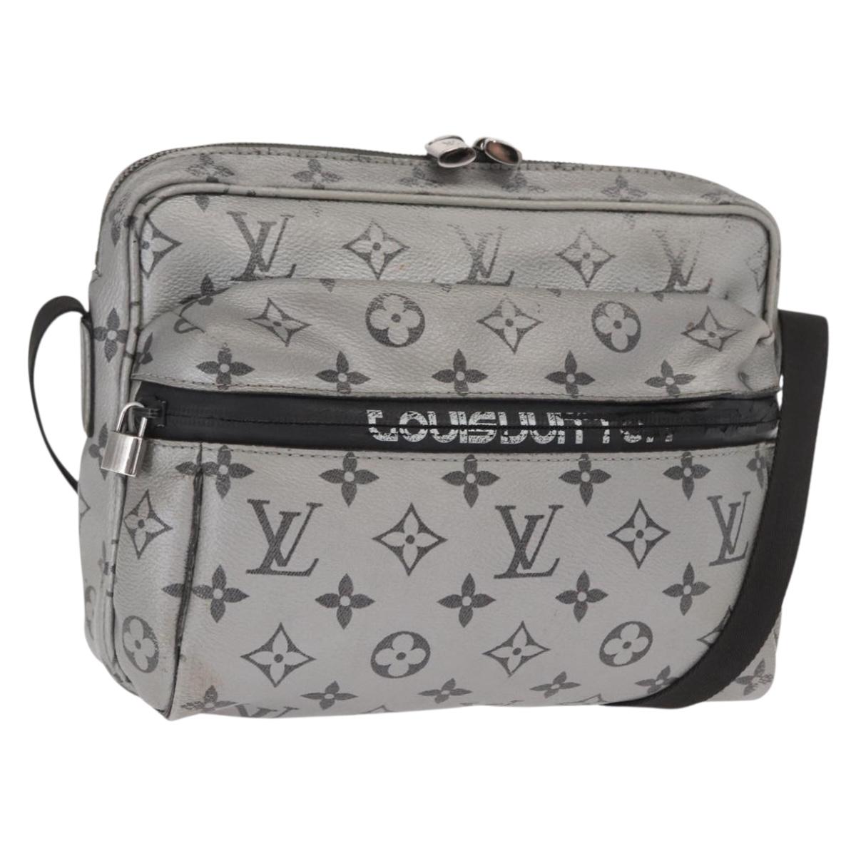 LOUIS VUITTON Monogram Reflect Messenger PM Bag Silver M43859 LV Auth bs31079