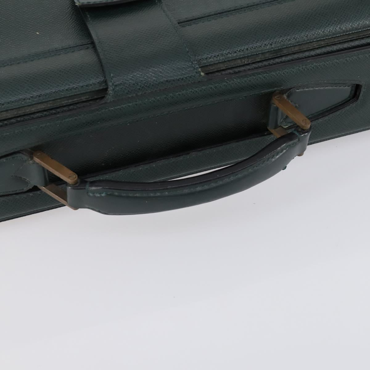 LOUIS VUITTON Taiga Pilot Case Ural Business Bag Epicea M30024 LV Auth bs31099